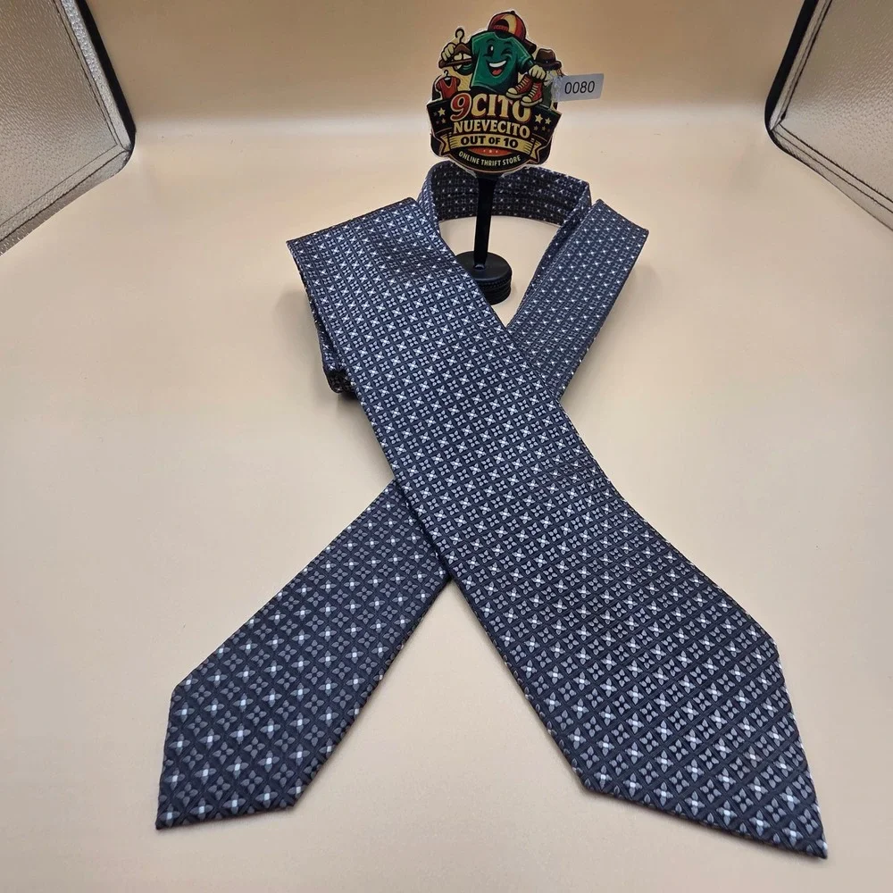 Hugo Boss Mens Silk Tie Grey Black Geometric Micro Pattern Made in Italy 3 Inch